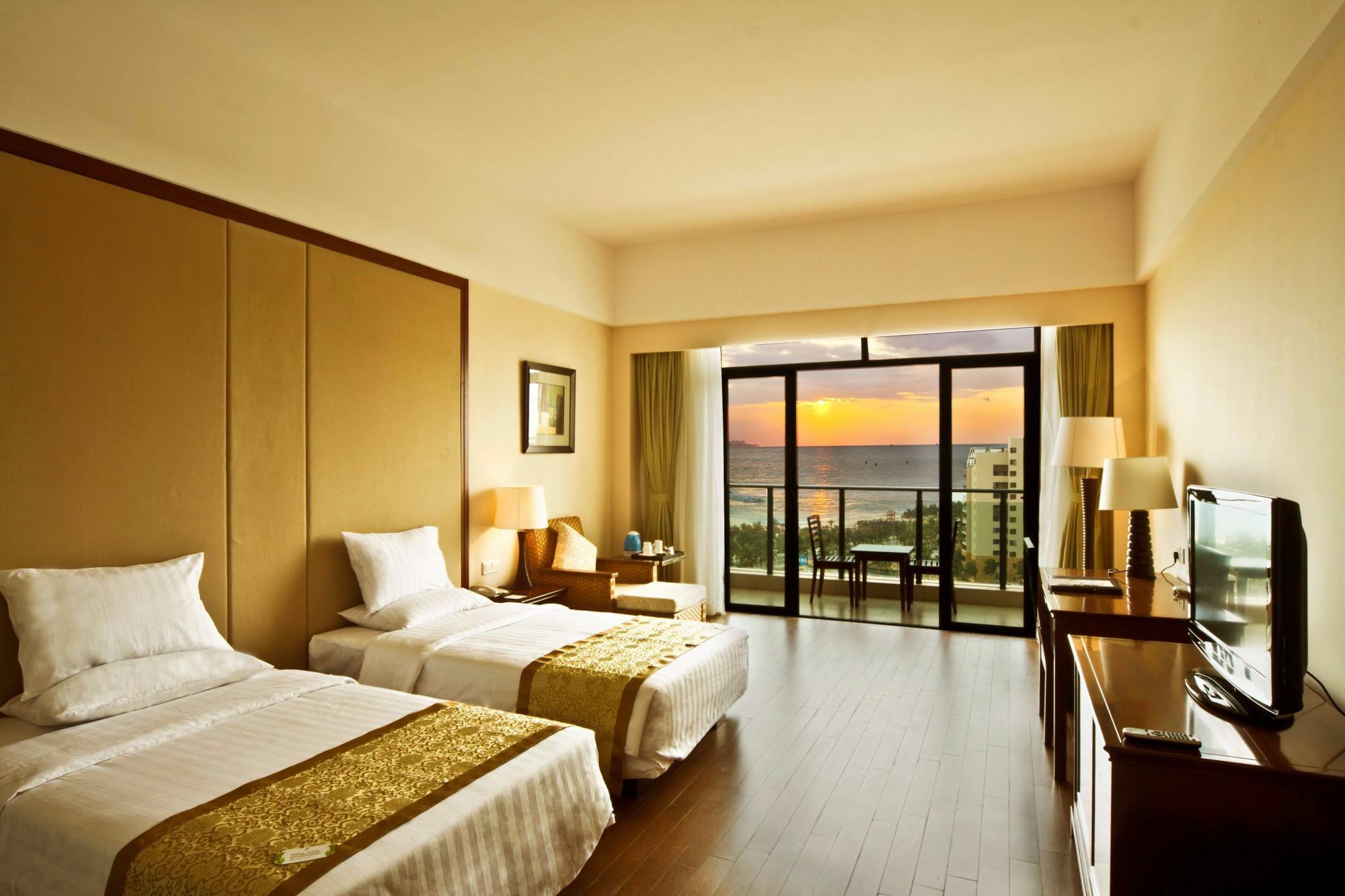 Sisuo Seaview Hotel سانيا المظهر الخارجي الصورة